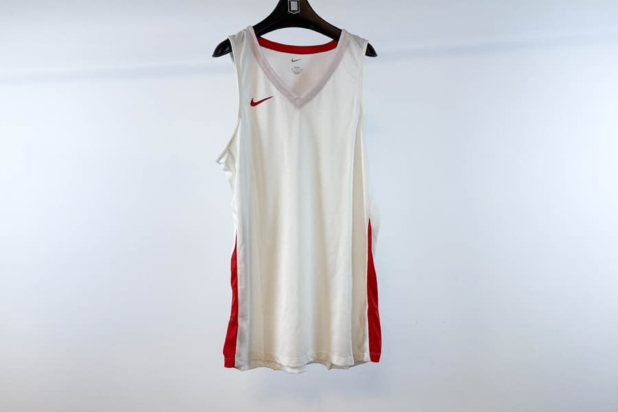 2 Herren Trikots Nike, Gr. XL
